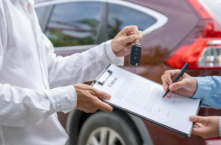 Leasing automobile : l’UFC-Que Choisir appelle à un renforcement du cadre juridique applicable aux contrats de LOA et de LLD